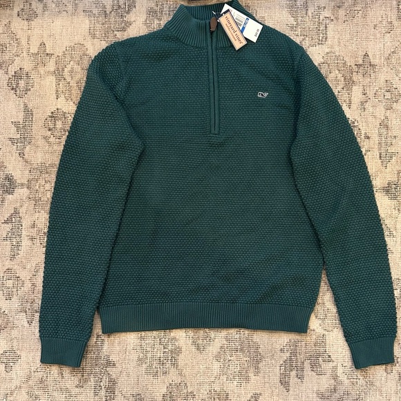 Brand new Vinevard Vines textured cotton 1/4 zip sweater. Size: boys XL - Picture 2 of 4